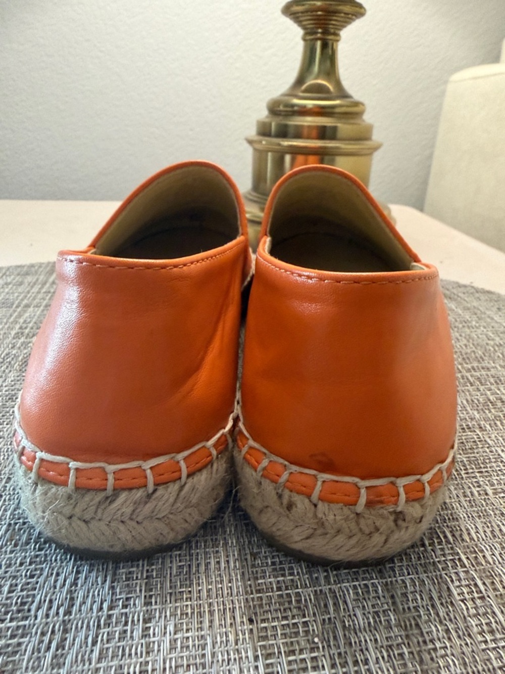 CHANEL Orange Leather Espadrille Flats with Signature CC - Picture 5 of 8